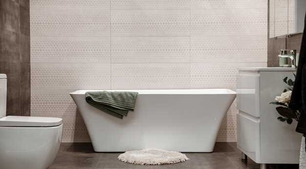 Выбор стильного и функционального напольного покрытия для ванной комнаты
